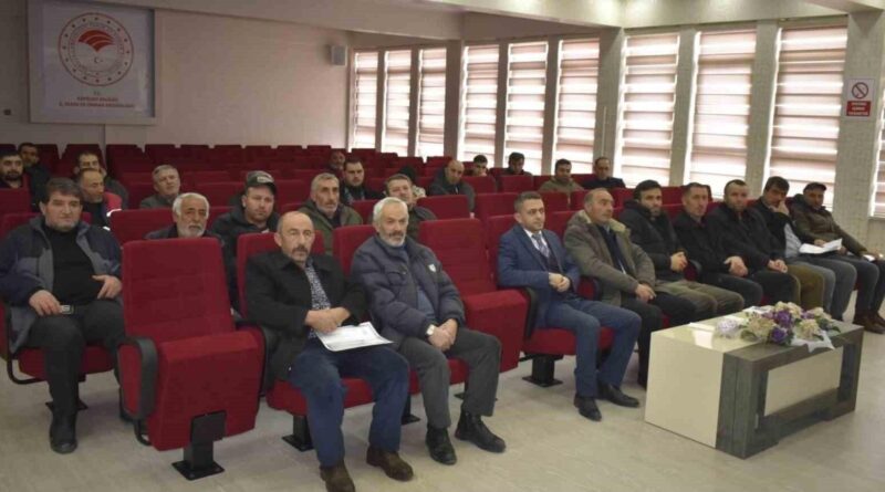 Bayburt'ta Canlı Hayvan Nakil Sürücü ve Bakıcılarına Eğitim 1