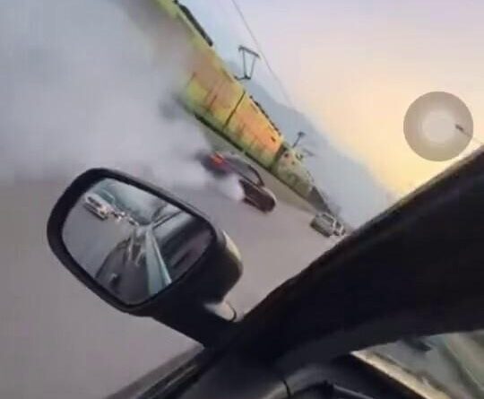 Bursa'da Drift Atan Luxus Araç Sürücüsü Türban 1