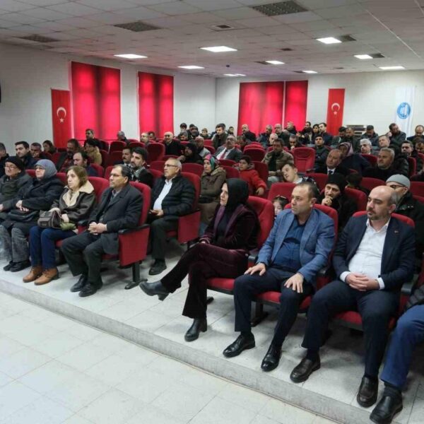 Çorum Belediye Başkanı Dr. Halil İbrahim Aşgın, Kunduzhan Mahallesi sakinleriyle buluşuyor.-1