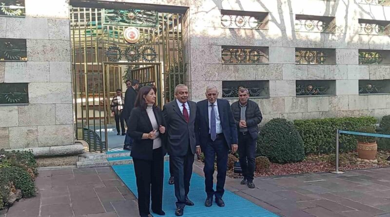 DEM Parti Heyeti, Öcalan Görüşmesi Sonrası TBMM Başkanı ve Bahçeli ile Buluştu 1