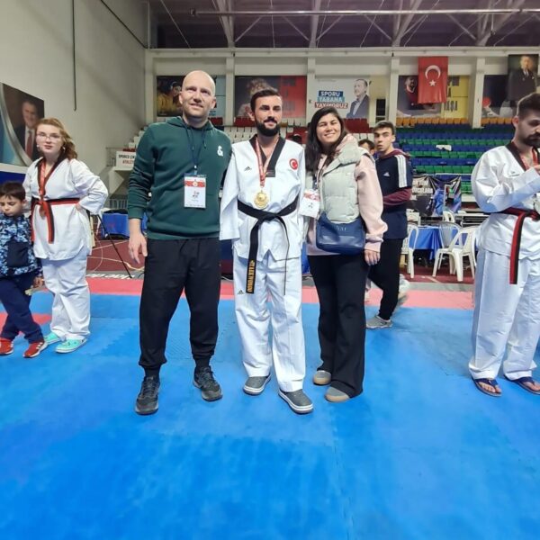 Denizli'den para taekwondo sporcuları-4