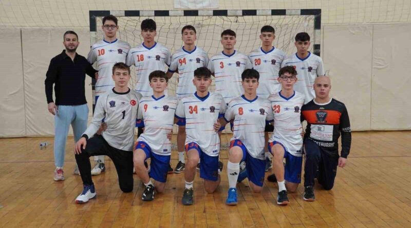 İncirliova Spor Lisesi Hentbol Takımı Türkiye Finalleri'ne Katılım Hak Kazandı 8