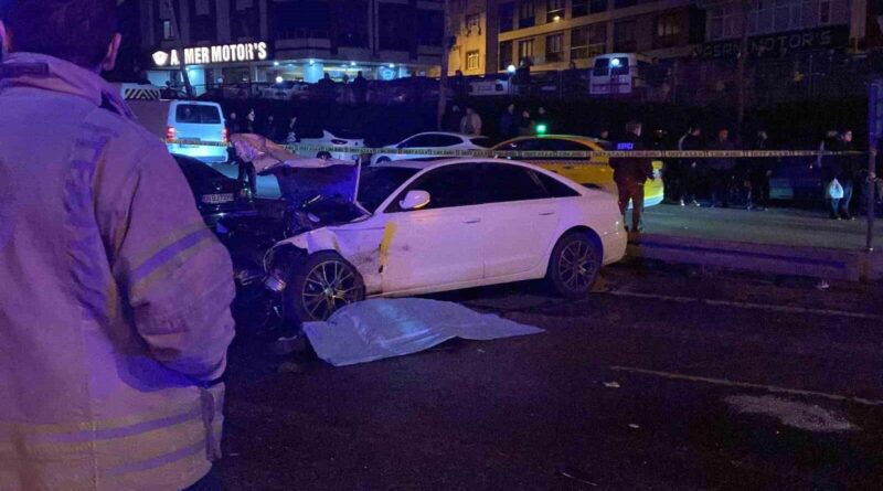 İstanbul Esenler'de 5 Araçlı Zincirleme Kaza Sonucu 1 Ölüm, 9 Yaralanma 1