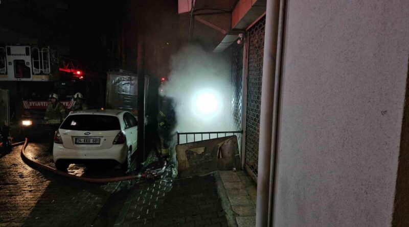 Kağıthane'de Yangın: Hürriyet Mahallesi'nde Marangoz Atölyesinde Başlayan Yangın Mahalleliyi Paniğe Sebep Oldu 1