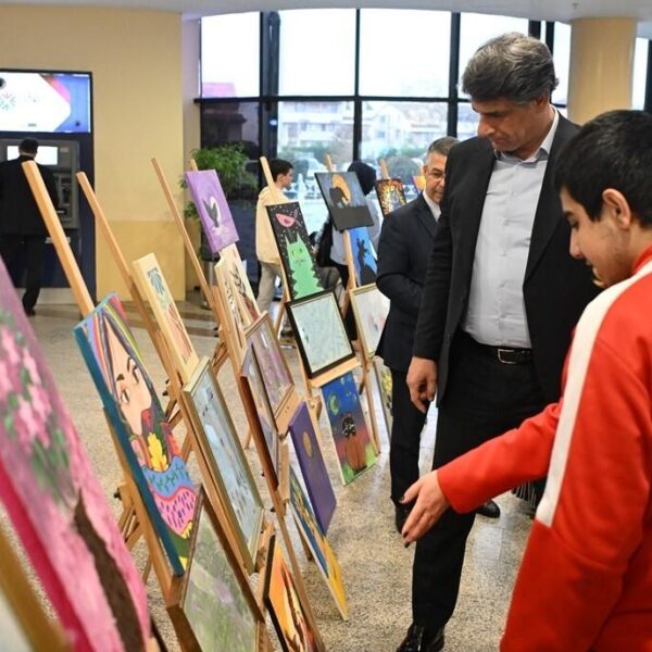 Kartepe Özel Eğitim ve Uygulama Okulu öğrencilerinin sergideki eserleri-1