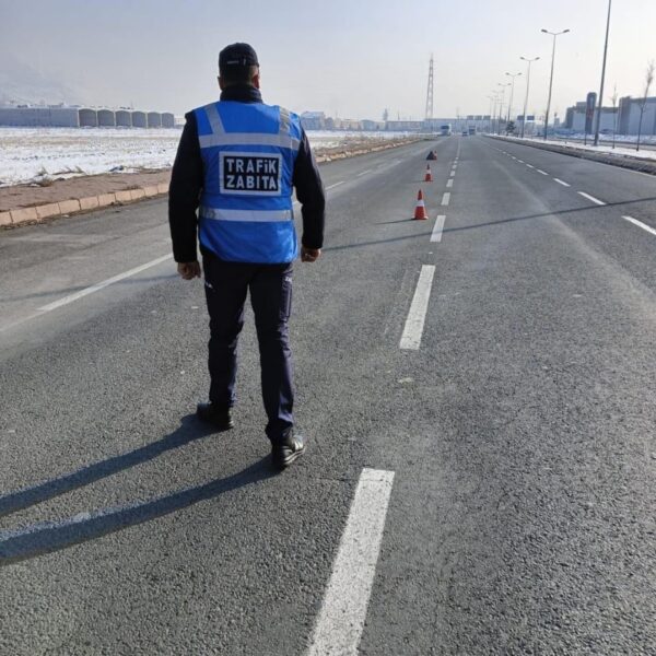 Kayseri Zabıtası Görevlileri-1