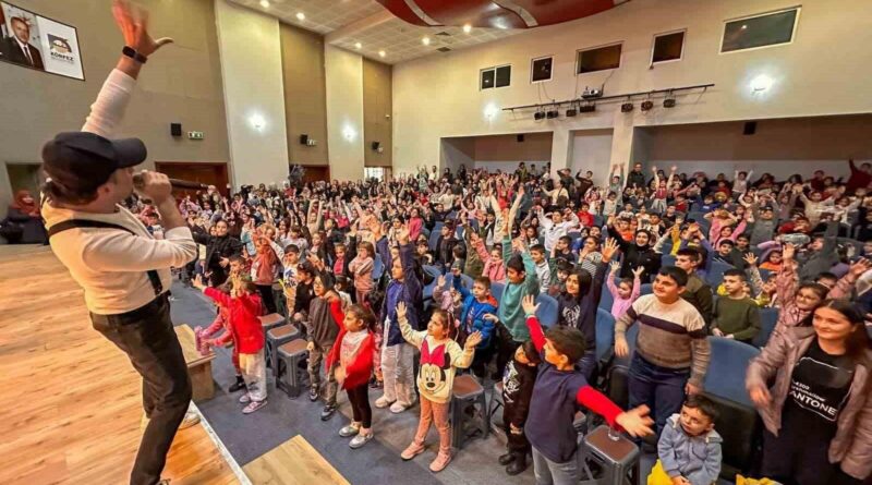 Körfez Belediyesi Çocuklar İçin Yarıyıl Tatil Şenlikleriyle Kahkahalar Havada Uçuştu 1