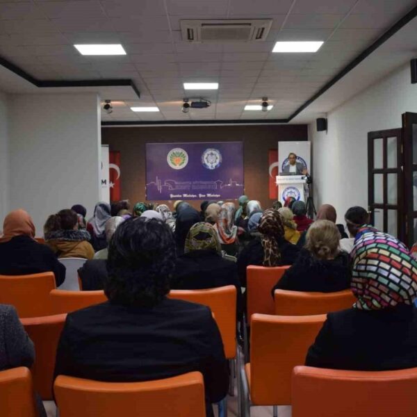 Malatya Turgut Özal Üniversitesi Yeni Medya ve İletişim Bölümü Başkanı Dr. Abuzer Yeşil-1