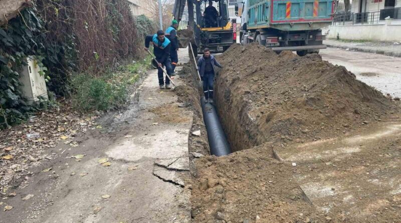 Manisa'da MASKİ, Salihli Yeşilyurt Mahallesi'nde Yağmur Suyu Hattı Döşeme Çalışmasıyla Taşkın Sorununun Çözümü 1