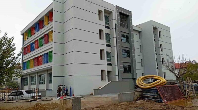 Manisa Sarıgöl'de İki Yeni İlkokul Eğitime Hazır 1