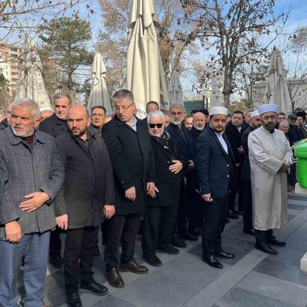 Ömer Faruk Hamurcu'nun babası Yaşar Hamurcu'nun cenaze töreni-1