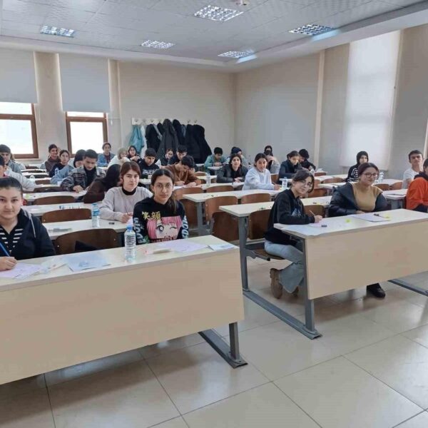 Patnos Meslek Yüksekokulu'nda yapılan prova-3