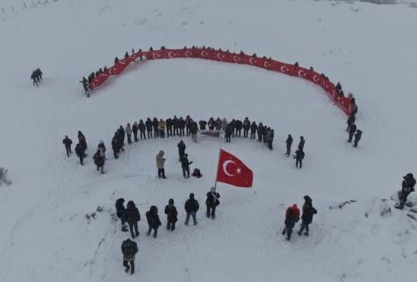 Sarıkamış Harekatı'nın 110. yılı anma etkinlikleri kapsamında Kumru ilçesinde yürüyüş-1