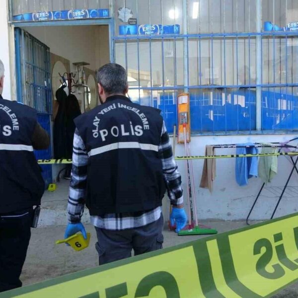 Adana'da bir berberlik-1