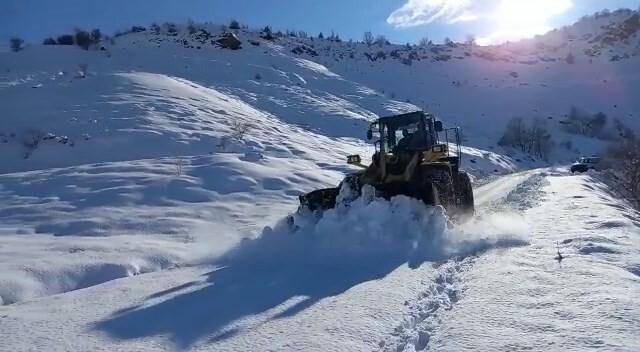 Adıyaman'ın Sincik İlçesinde Kar Yağışı Ulaşımı Kesti 1