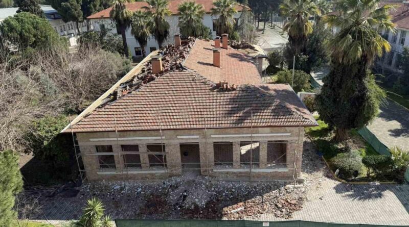 Aydın Lisesi'nde 100 Yıllık Tarihi Bina Restorasyon Çalışmaları Başladı 1