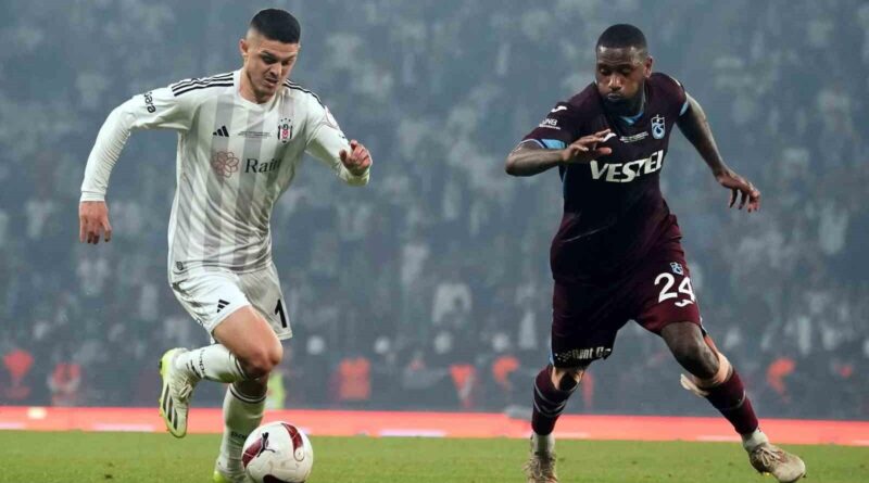 Beşiktaş-Trabzonspor Derbisi 5 Kıta 100'den Fazla Ülkede Canlı Yayınlanacak 9