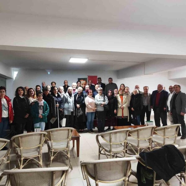 Bilecik Kent Konseyi üyeleri bir toplantıda-1