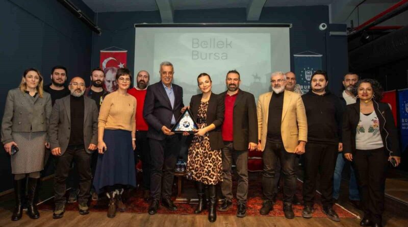 Burcu Kara, 'Bursa Bellek-Kent Söyleşileri'nde Kent Hatıralarını Paylaştı 1
