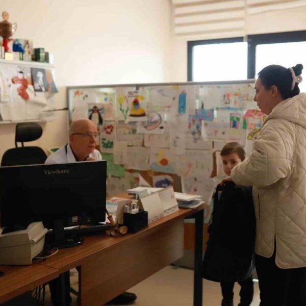 Dr. Mustafa Karaca ile hastaları-1