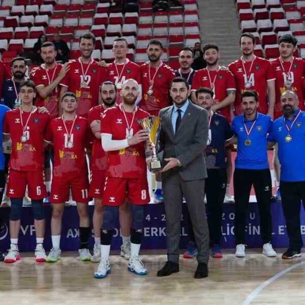 Düzce Belediyesi Spor Akademisi Voleybol Takımı-1