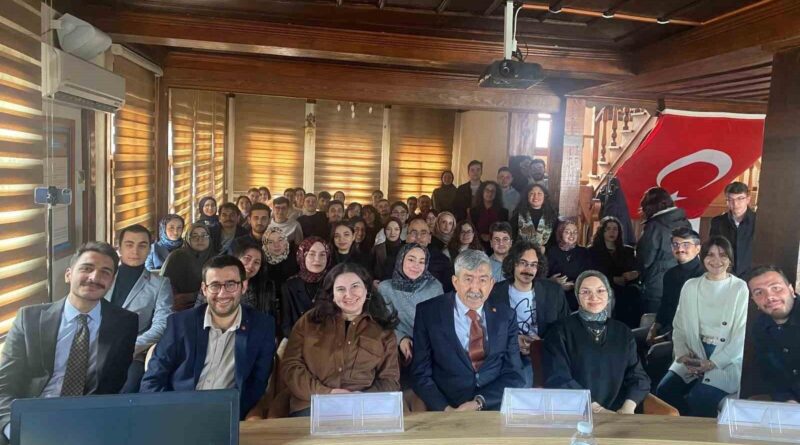 Eskişehir Türk Ocakları'nda 'Bilgi Şöleni'yle Türk Dünyası'nın Entelektüel Mirası Kutlandı 1