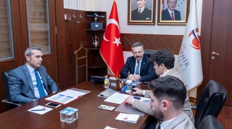 Eskişehir Valisi Hüseyin Aksoy'a BEBKA Projeleri Hakkında Bilgilendirme 1