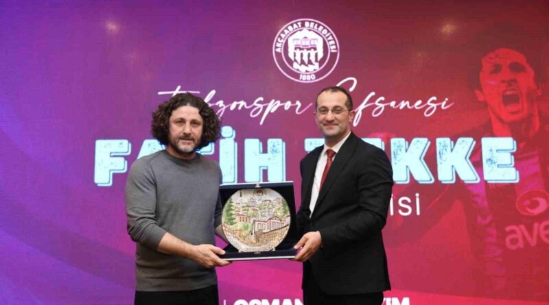 Fatih Tekke Akçaabat'ta Futbolseverlerle Buluştu 1
