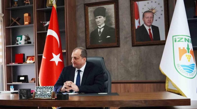 İznik Belediye Başkanı Kağan Mehmet Usta, Berat Kandili'nde Mesaj Yayınladı 1