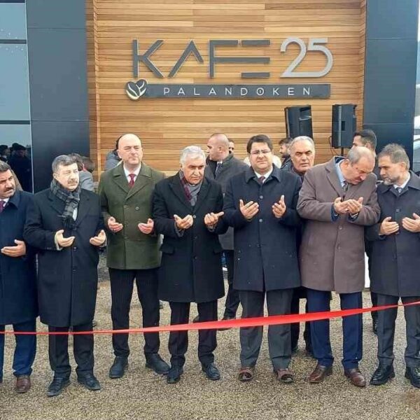 Kafe 25 Palandöken açılış töreni