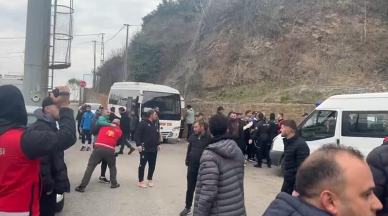 Kars 36 Spor Taraftarları Trabzon'da Saldırıldı 1
