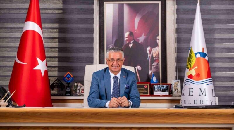 Kemer Belediyesi Tekirova'da Halı Saha ve Park Alanı Yaratıyor 1