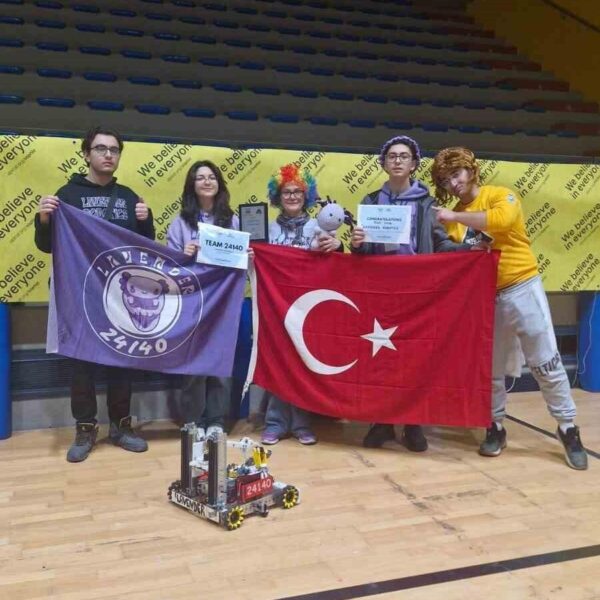 Lavender Robotics Takımı FTC Yarışmasında-5