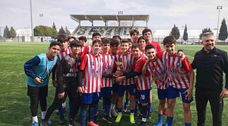 Manisa'da Okul Sporları İl Birinciliği Müsabakaları Sonuçlandı 1
