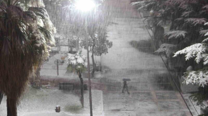 Meteoroloji: Orta Karadeniz'de Kuvvetli Kar Yağışı Uyarısı 1