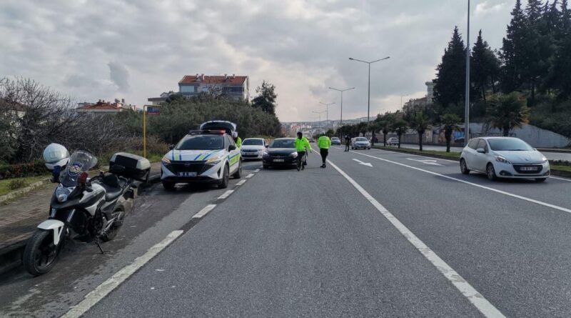 Mudanya Polisleri Aşırı Hızlı Sürücülere 100 Bin Lira Ceza Kesti 1