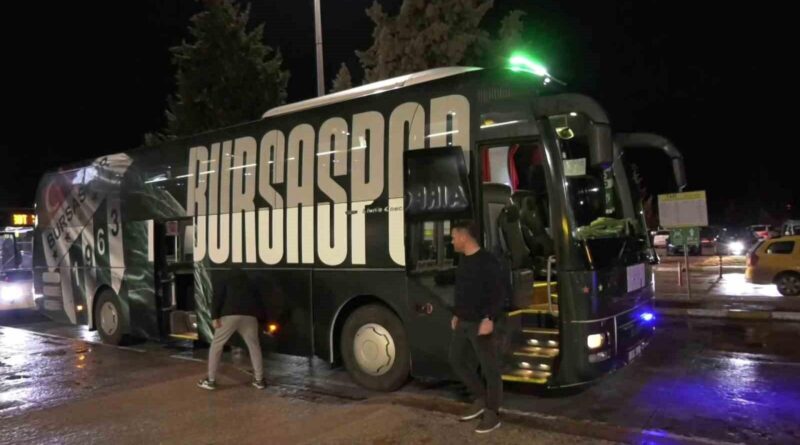 Muşspor Maçı Sonrası Bursaspor Futbolcularına Saldırıda Selim Kurtulan: Muşlular Yapmadı, Dış Gruplar Gerçekleştirdi 1