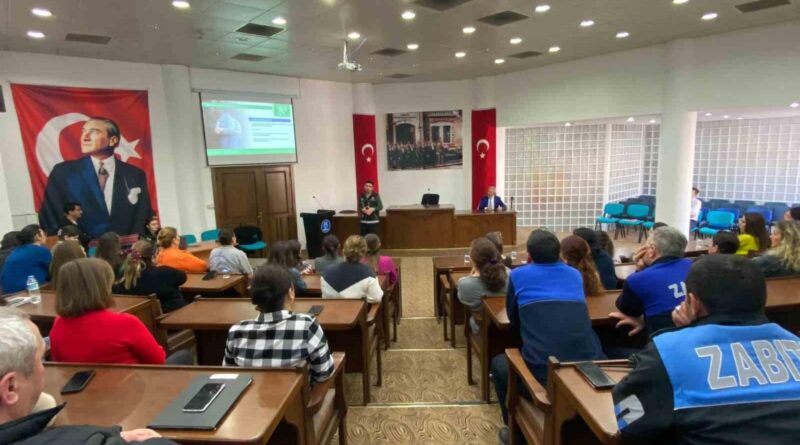 Nazilli Belediyesi, "En İyi Narkotik Polisi Anne" Semineri ile Bağımlılıkla Mücadeleye İlk Adımı Attı 1