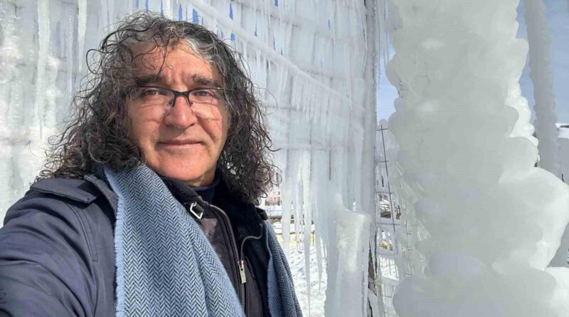 Prof. Dr. Mehmet Kavukçu'nun Buz Heykelleri ile Bayburt'ta Kadın Gücü Özgürlük Buluyor 7