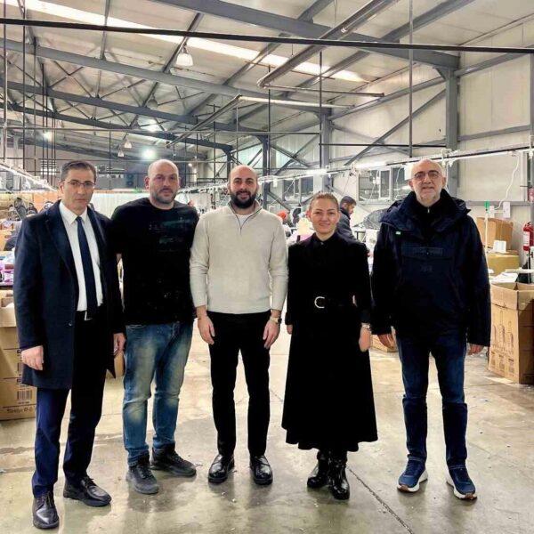 Tekstil atölyeleri projesi kapsamında kadınlara iş imkanı sağlanması-1