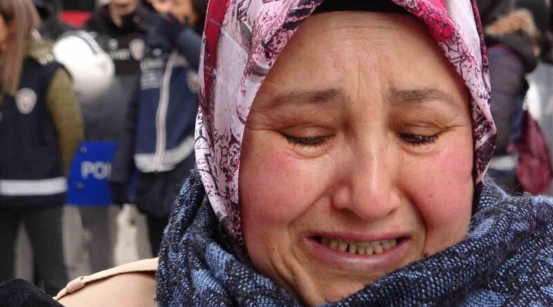 Van'da Çocuklarını Dağa Kaçırılan Aileler Protesto Eylemi 1