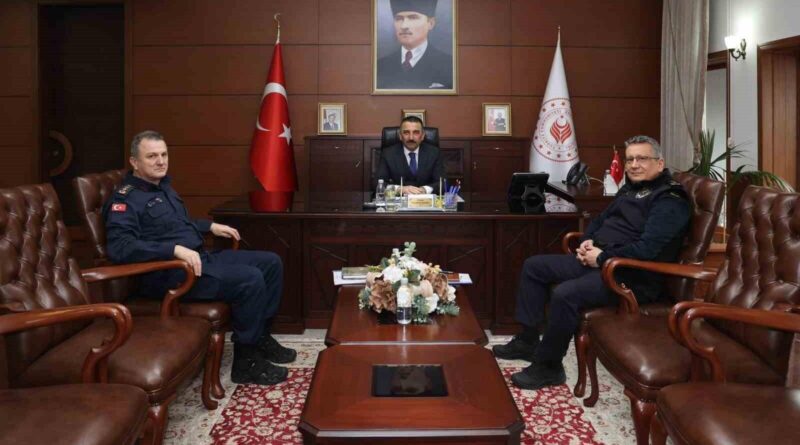 Zonguldak Valisi Osman Hacıbektaşoğlu Liderliğinde Haftalık Asayiş ve Güvenlik Toplantısı 1