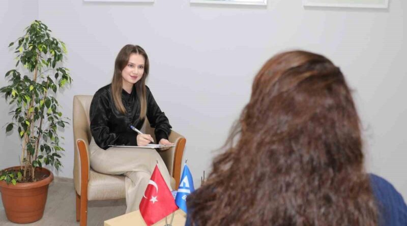 Adana Yüreğir Belediyesi Vatandaşlara Ücretsiz Psikolojik Destek Sağlıyor 1