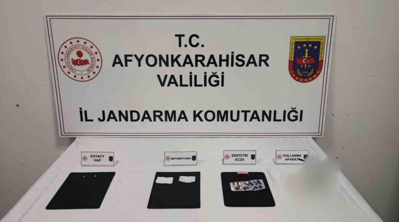 Afyonkarahisar'da Uyuşturucu Operasyonu: 4 Kişi Gözaltına Alındı 1
