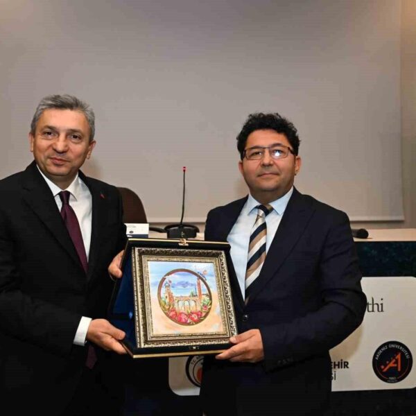 Akdeniz Üniversitesi'nde Antalya'nın Fethi Konferansı-2