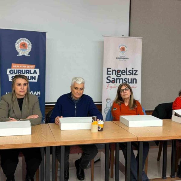 Altı Nokta Körler Derneği ve Ondokuz Mayıs Üniversitesi öğrencileri iftar-1