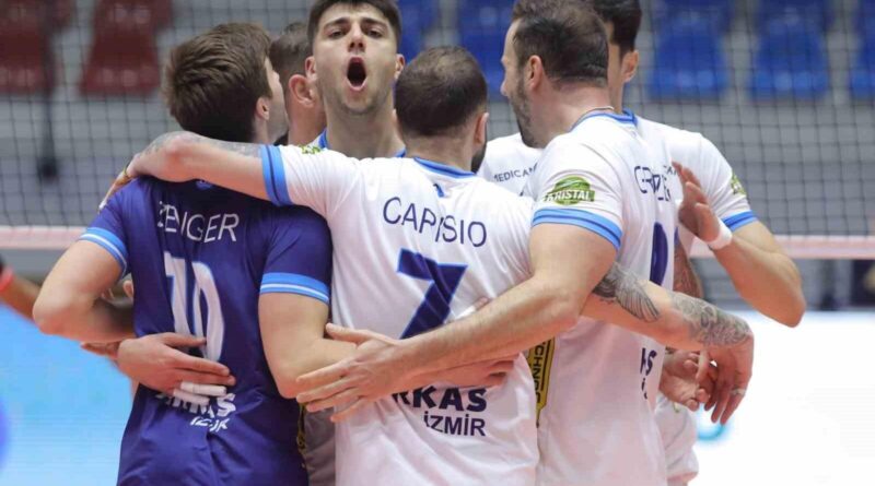 Arkas Spor, Rize’ye kupa hedefiyle gidiyor 1