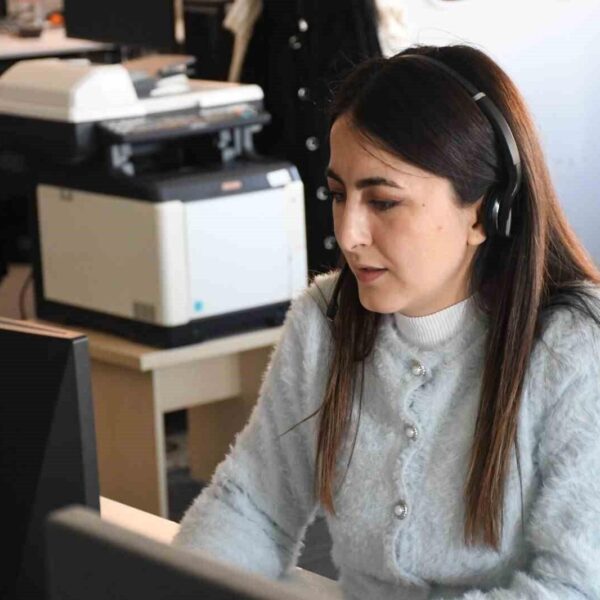 Balıkesir Büyükşehir Belediyesi ekipleri kışlak ilaçlama çalışmaları gerçekleştiriyor.-3