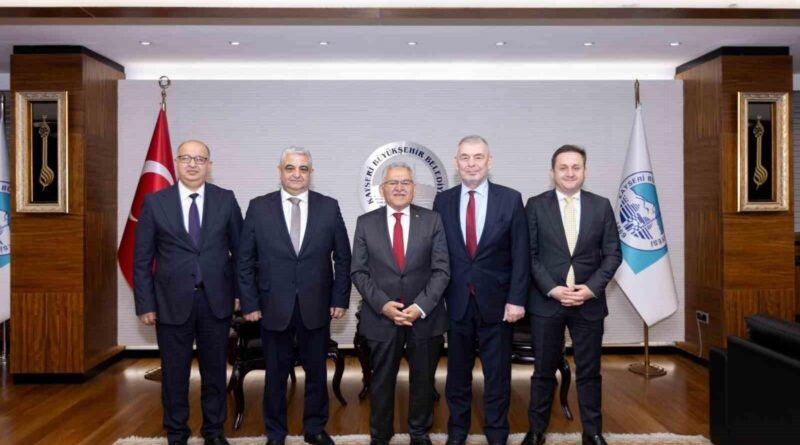 Başkan Büyükkılıç’a Erciyes Anadolu Holding heyetinden ziyaret 1