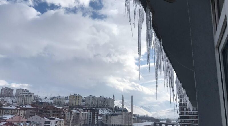 Bayburt'ta Gündüzleri Sıcak, Gece Soğuk Hava Etkisi 1
